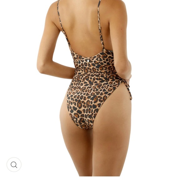 Malai Pugmark Harper One Piece - Picture 2 of 4